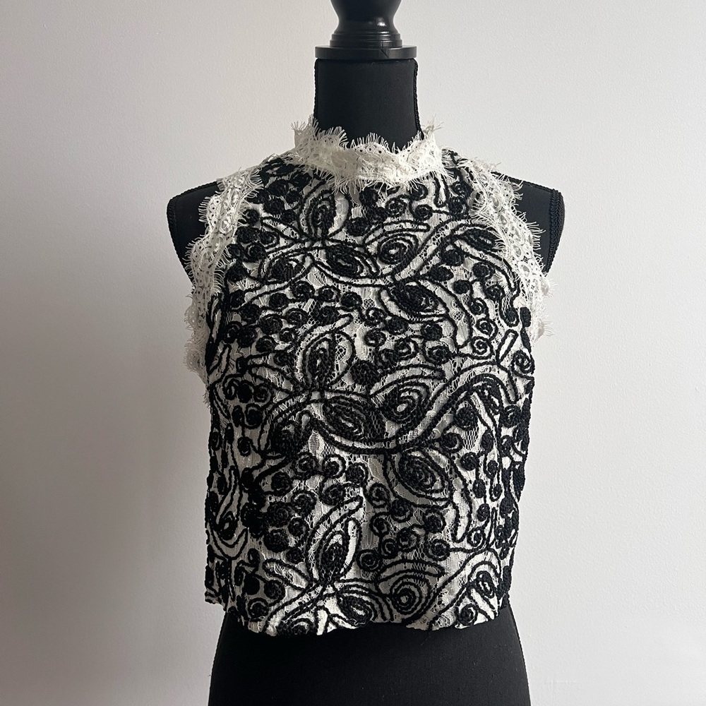 ZARA Lace Shell Top - Picture 2 of 8